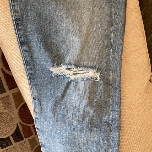 Citizens of Humanity Rocket Crop ripped jeans - Picture 7 of 8